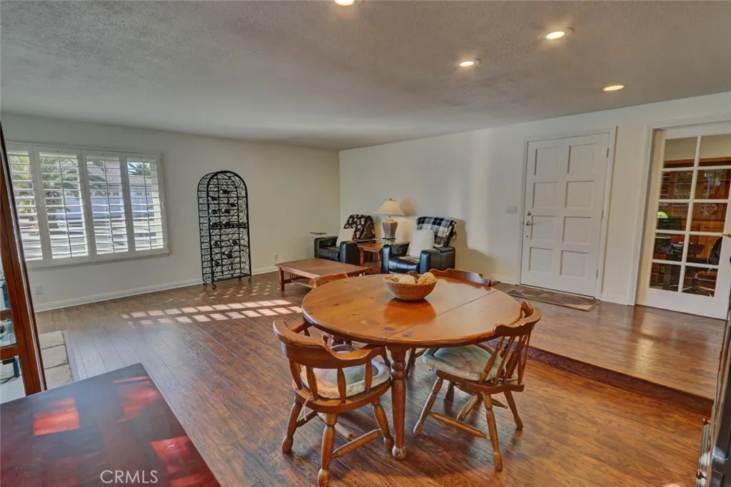 16082 Cache, Fountain Valley, California 92708 home-pic-6