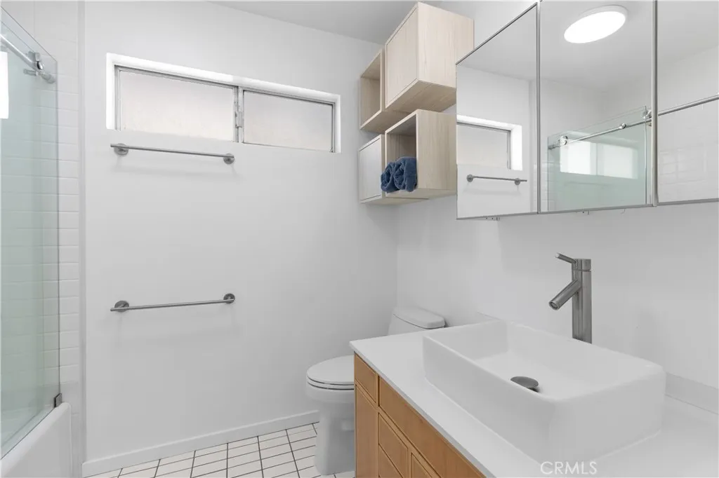 14960 Victory 102, Van Nuys, California 91411 home-pic-10