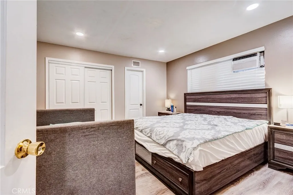 321 N Starfire, Anaheim, California 92807 home-pic-20