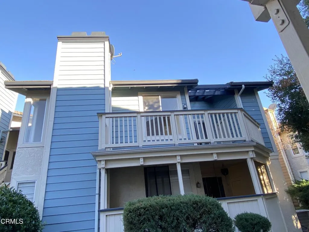 2394 Pleasant Way J, Thousand Oaks, California 91362 home-pic-1