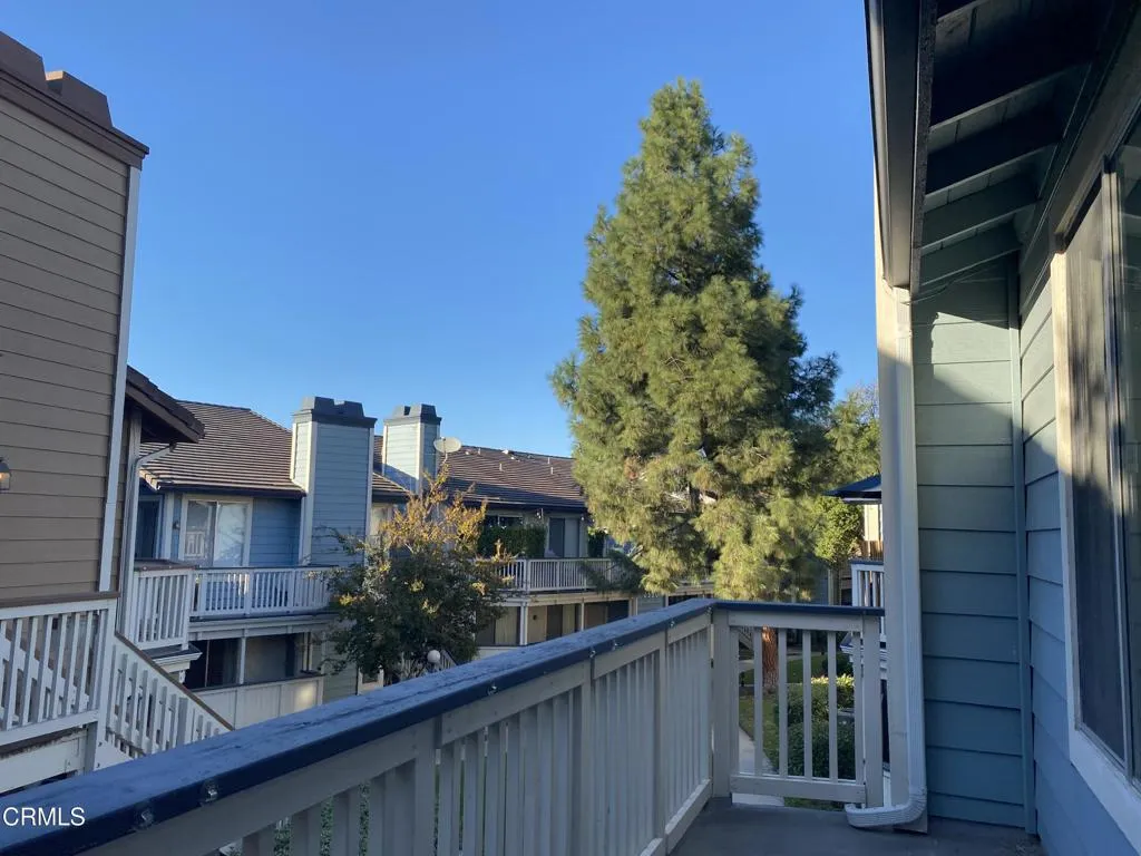 2394 Pleasant Way J, Thousand Oaks, California 91362 home-pic-19