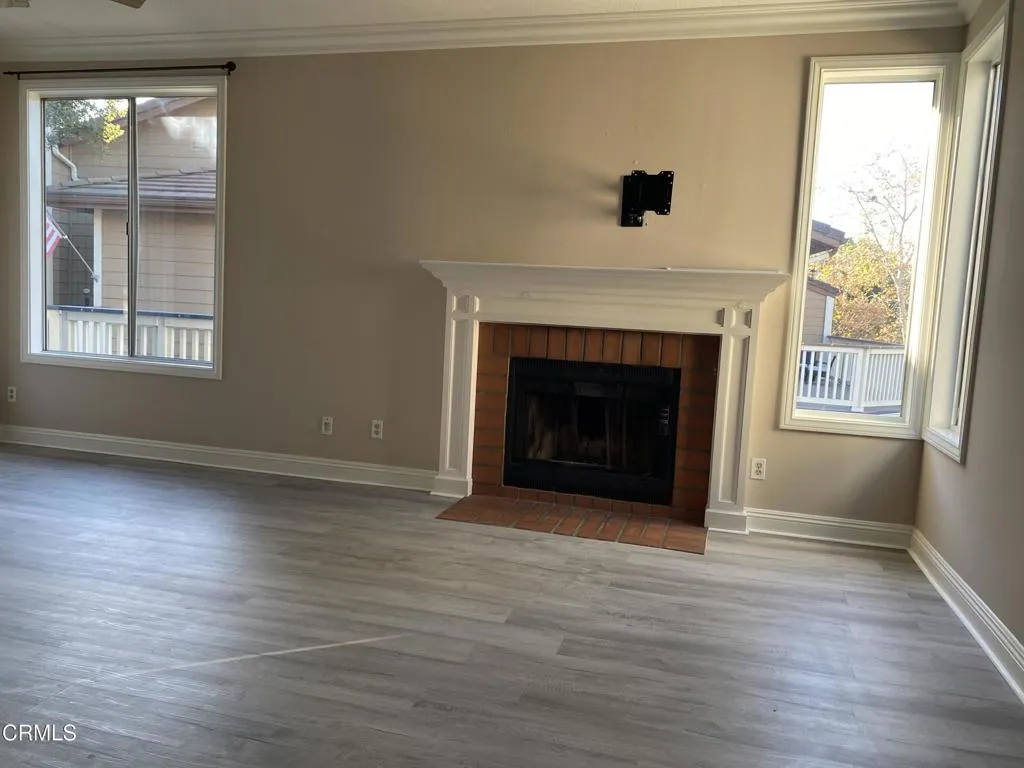 2394 Pleasant Way J, Thousand Oaks, California 91362 home-pic-7