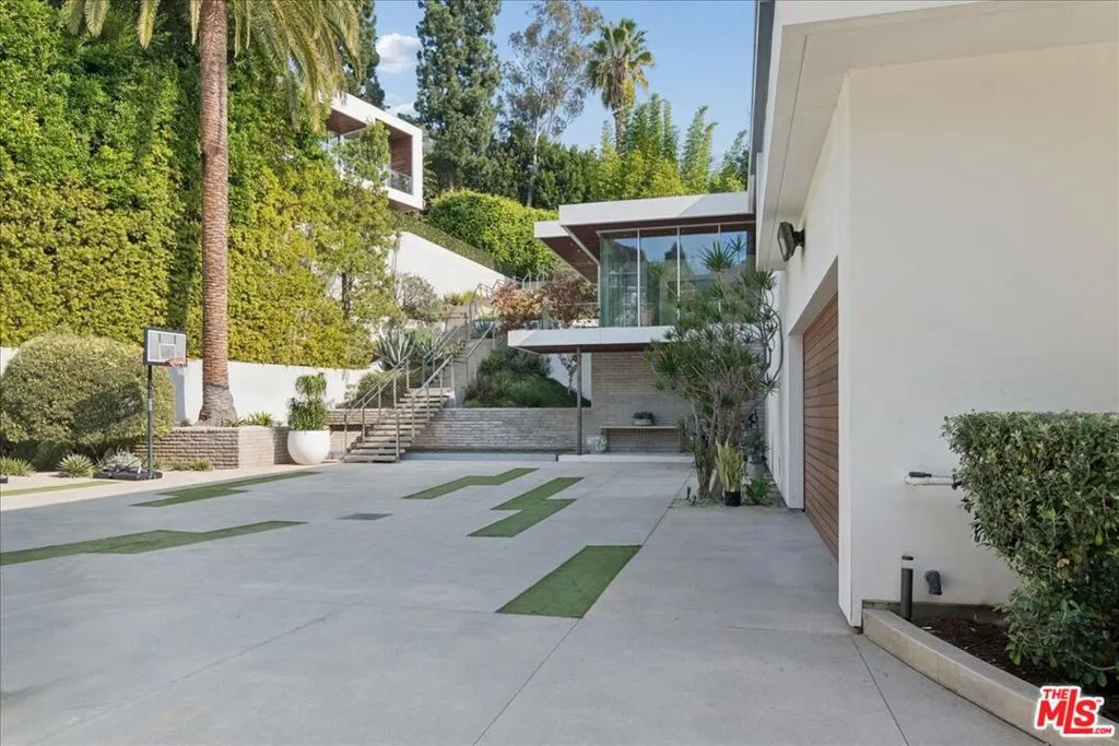 1232 Sunset Plaza Drive, Los Angeles, California 90069 — photo 5