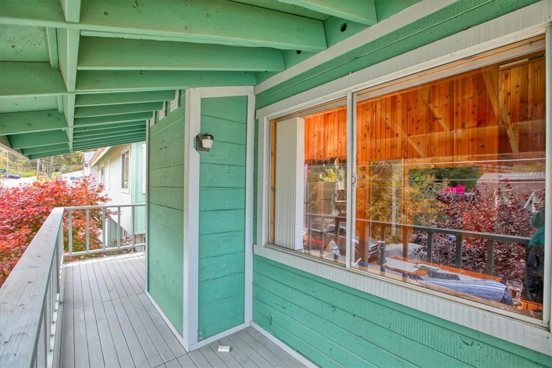 910 Sheffield Street, Cambria, California 93428 home-pic-6