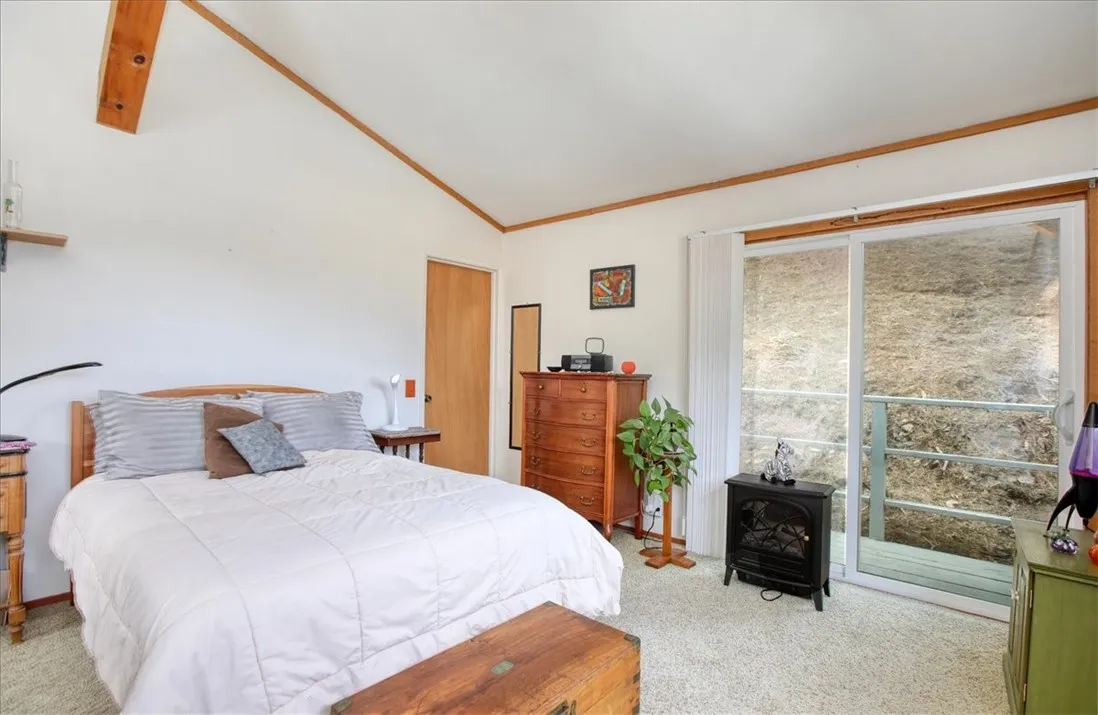 910 Sheffield Street, Cambria, California 93428 home-pic-19