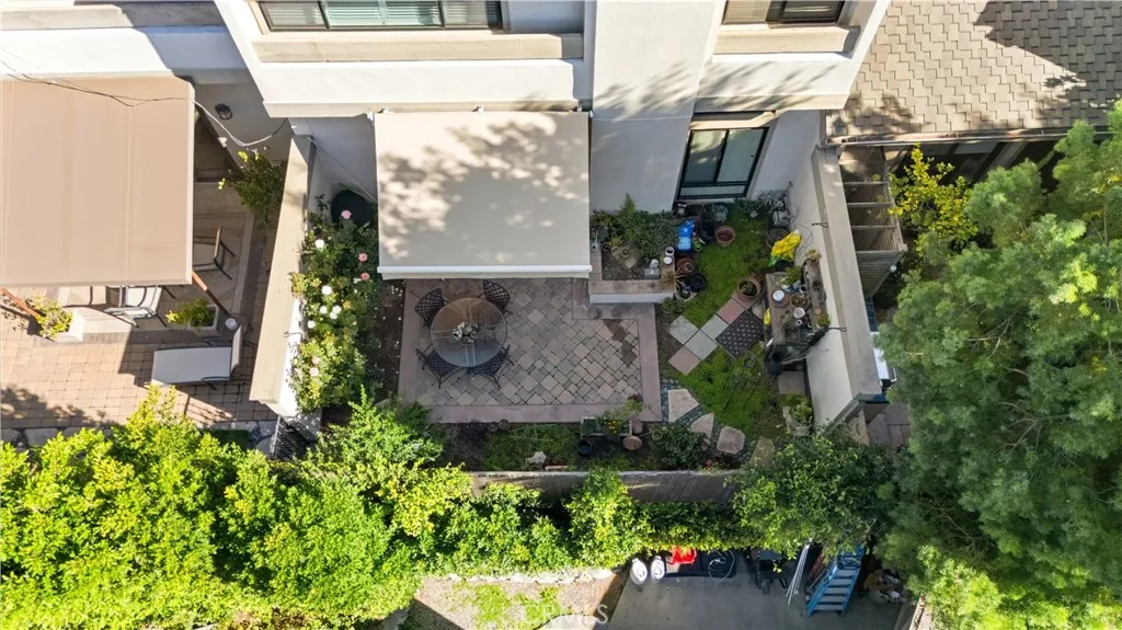 201 N Orange Grove Boulevard 532, Pasadena, California 91103 home-pic-43