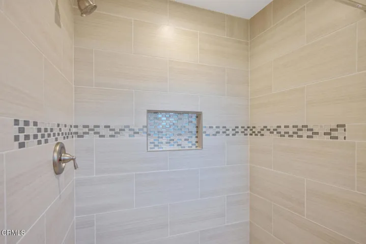 13325 Village 13 Camarillo CA-large-027-