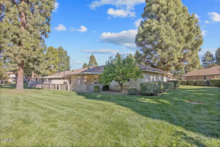 13325 Village 13 Camarillo CA-large-004-