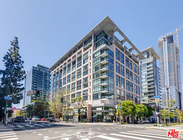 1111 S Grand Avenue 1008, Los Angeles, California 90015