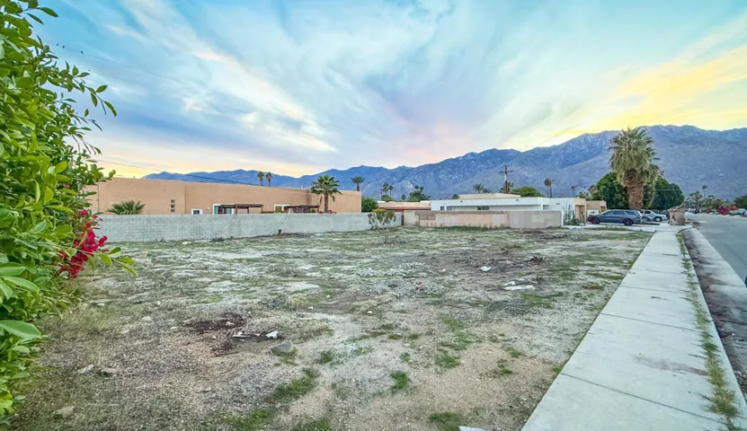 4022 Calle de Carlos-6