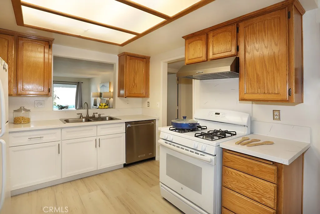 15289 Cadiz, Westminster, California 92683 home-pic-6
