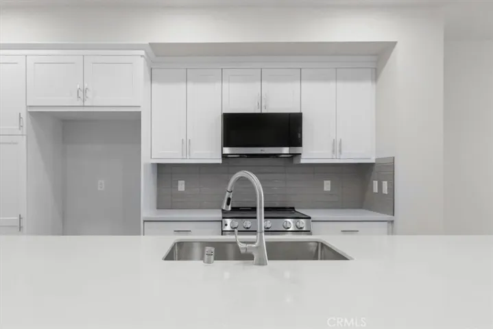 4005 Valley Oak Lane F, El Monte, California 91733