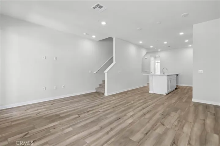 4005 Valley Oak Lane F, El Monte, California 91733