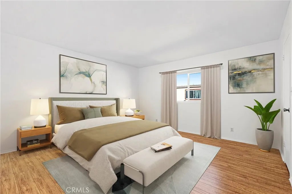 5400 Newcastle Avenue 56, Encino, California 91316 home-pic-4