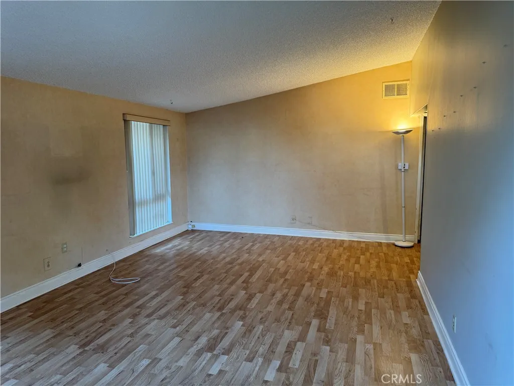 249 E Wilson, Costa Mesa, California 92627 home-pic-12