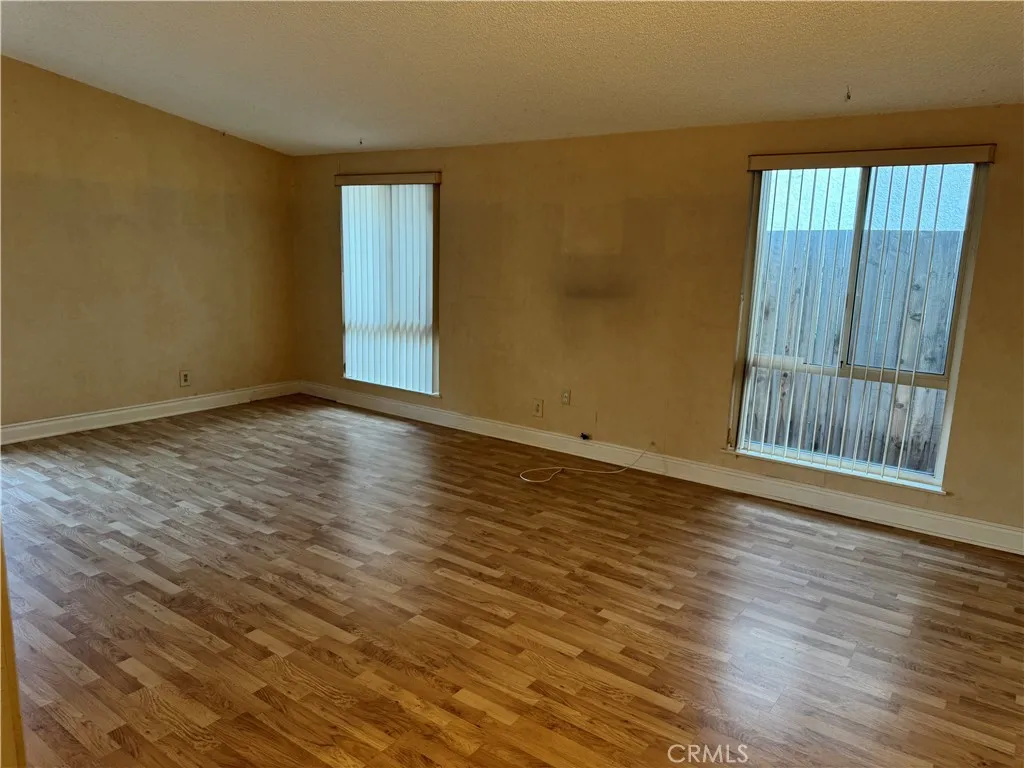 249 E Wilson, Costa Mesa, California 92627 home-pic-3