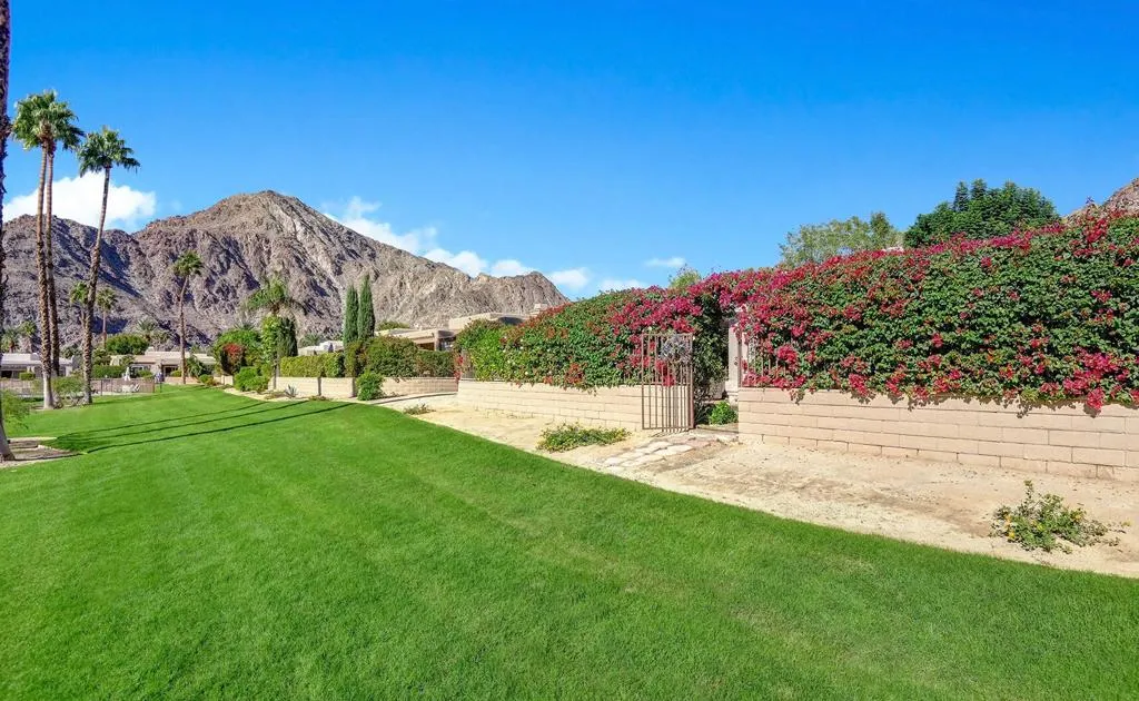 48538 Via Encanto, La Quinta, California 92253 home-pic-24