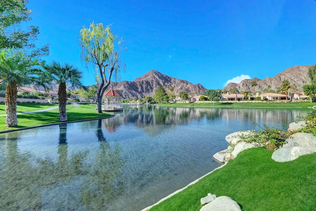 48538 Via Encanto, La Quinta, California 92253 home-pic-26