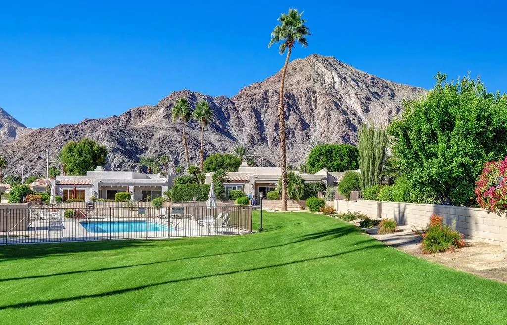 48538 Via Encanto, La Quinta, California 92253 home-pic-25
