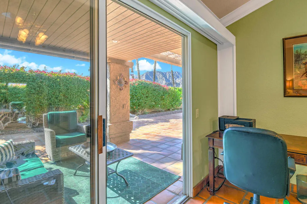 48538 Via Encanto, La Quinta, California 92253 home-pic-17