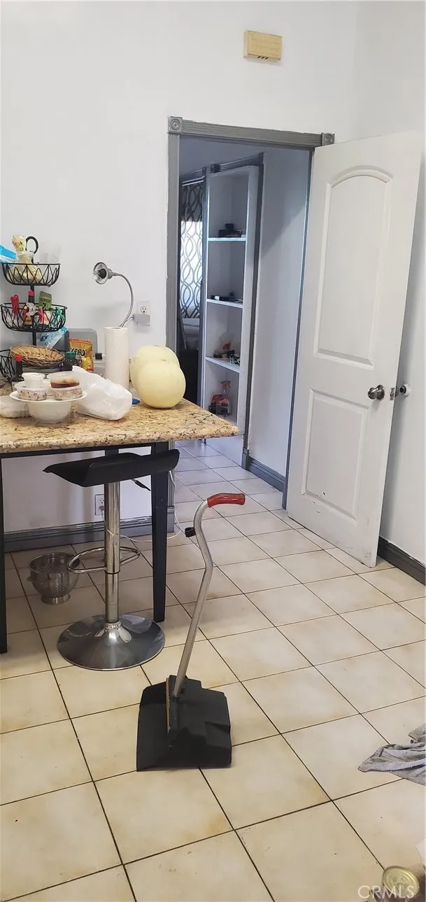 215 S Avenue 19, Los Angeles, California 90031 home-pic-2