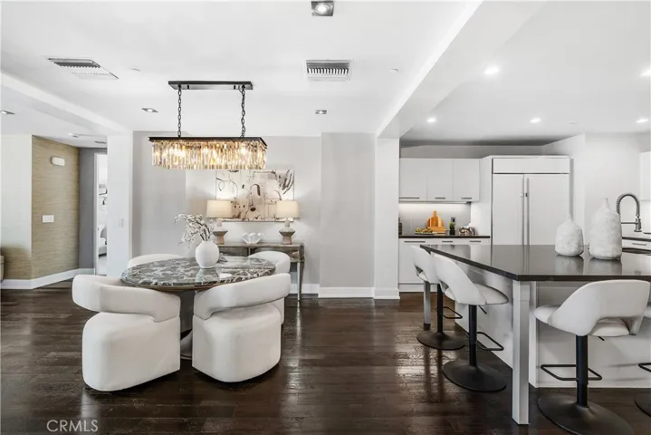 432 N Oakhurst Dr 503, Beverly Hills, California 90210