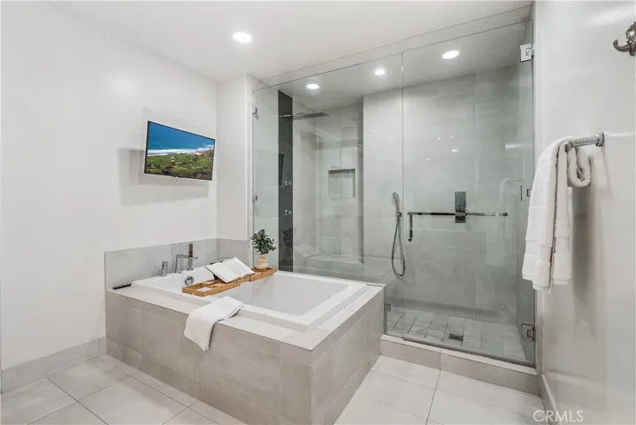 432 N Oakhurst Dr 503, Beverly Hills, California 90210