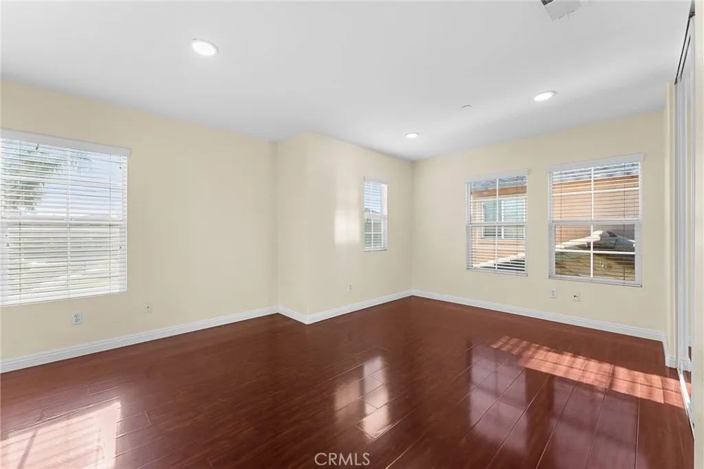 4583 Bianca, Riverside, California 92501 home-pic-31