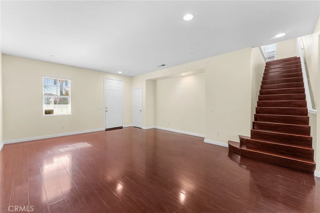 4583 Bianca, Riverside, California 92501 home-pic-9