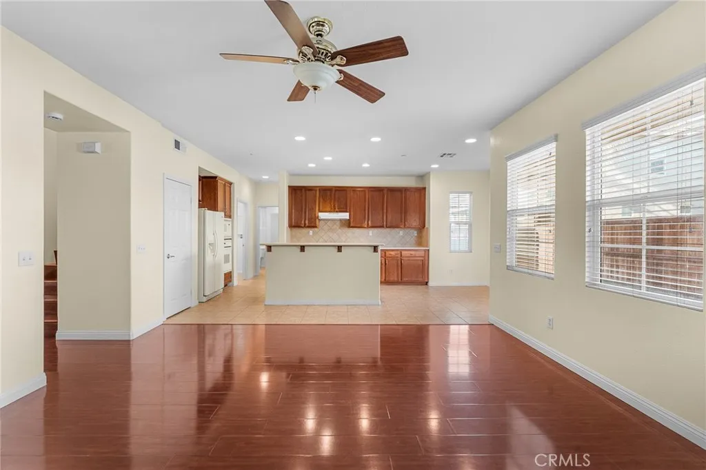 4583 Bianca, Riverside, California 92501 home-pic-12