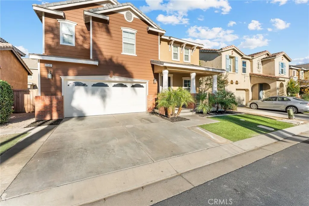 4583 Bianca, Riverside, California 92501 home-pic-4