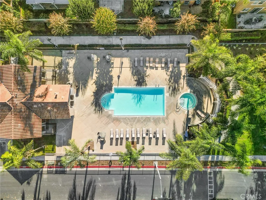 4583 Bianca, Riverside, California 92501 home-pic-40