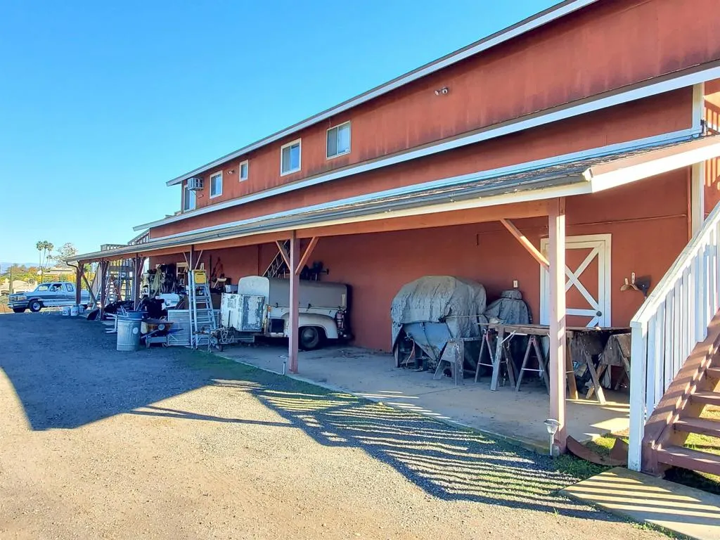 17910 Bluegrass Road, Ramona, California 92065 home-pic-7