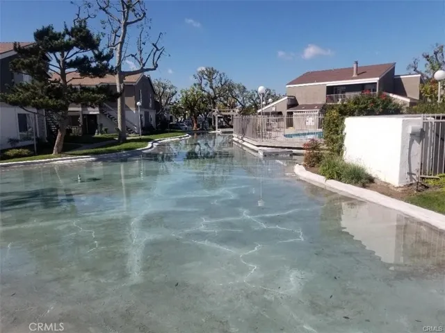 2811 S Fairview B, Santa Ana, California 92704