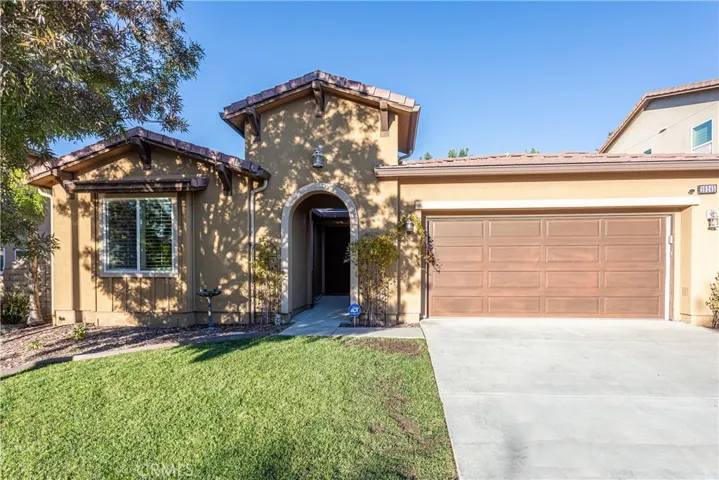 19245 Graham Lane, Saugus, California 91350