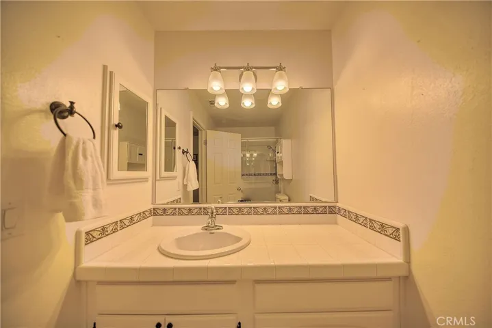 2643 Summerfield Drive, Stockton, California 95209