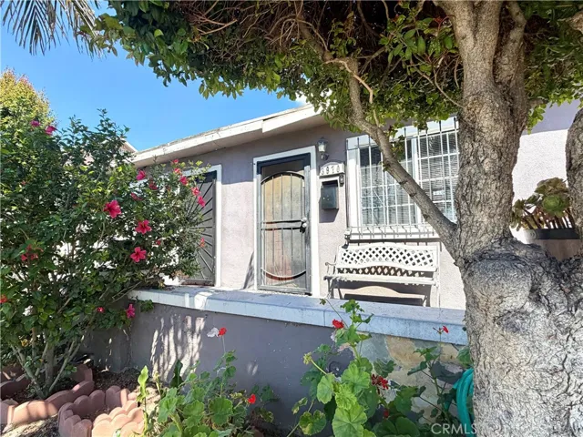 3968 3970 S Hobart Boulevard, Los Angeles, California 90062