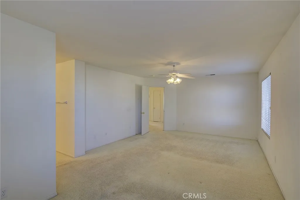 1283 Stephanie, Corona, California 92882 home-pic-26