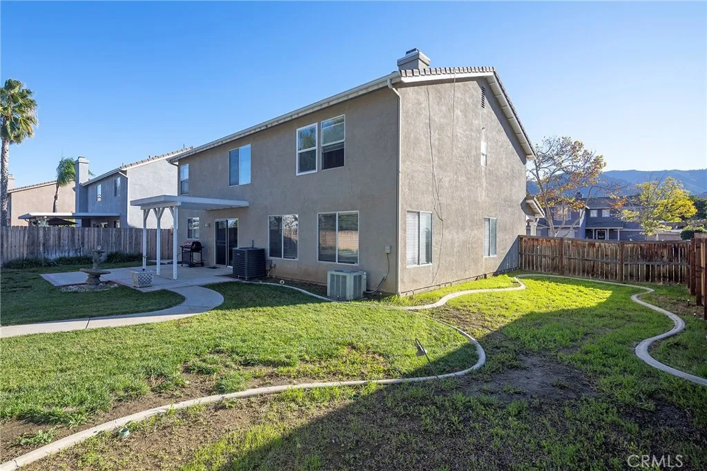 1283 Stephanie, Corona, California 92882 home-pic-5