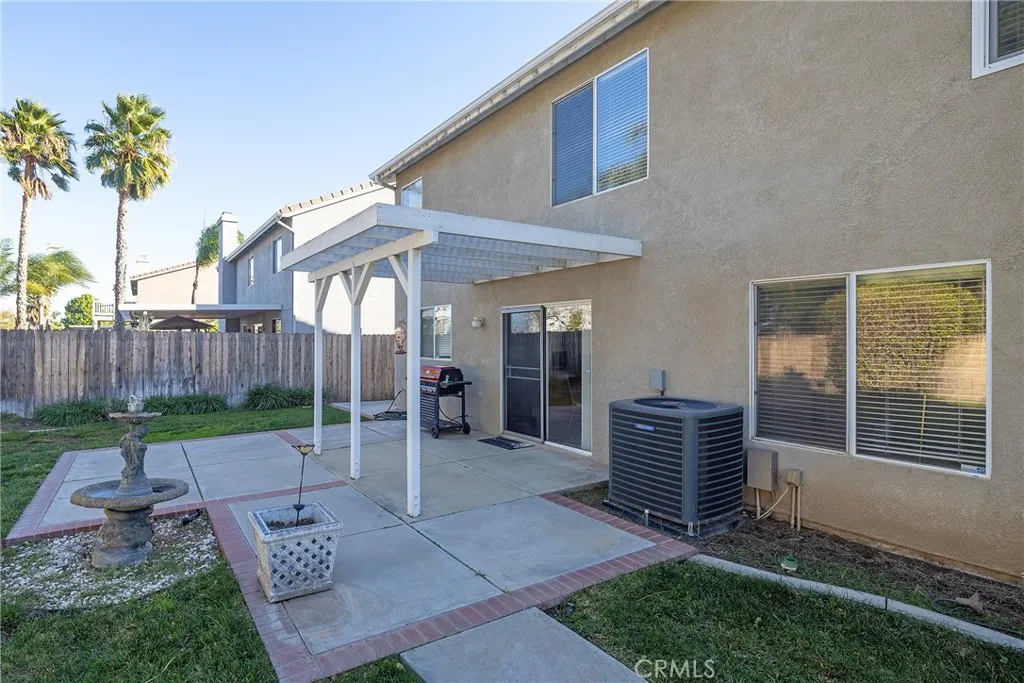1283 Stephanie, Corona, California 92882 home-pic-1