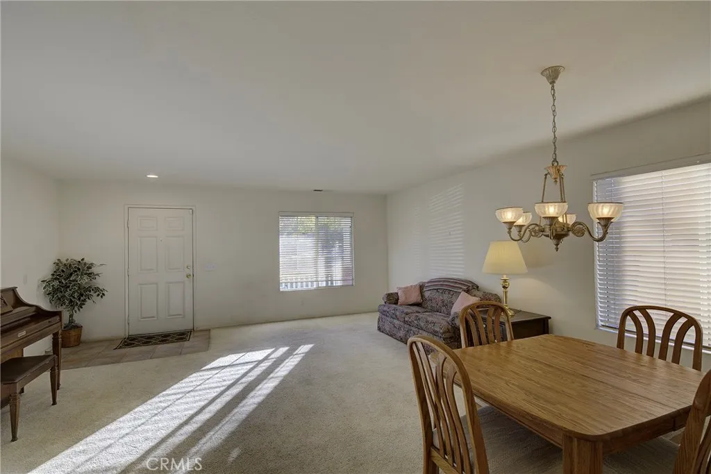 1283 Stephanie, Corona, California 92882 home-pic-12