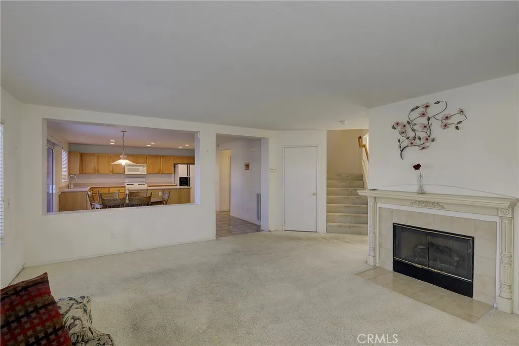 1283 Stephanie, Corona, California 92882 home-pic-16