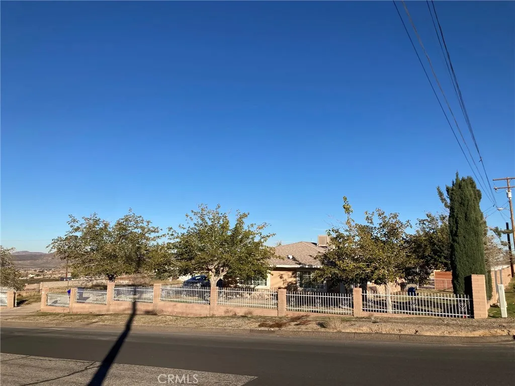 34063 I Street, Barstow, California 92311 home-pic-1