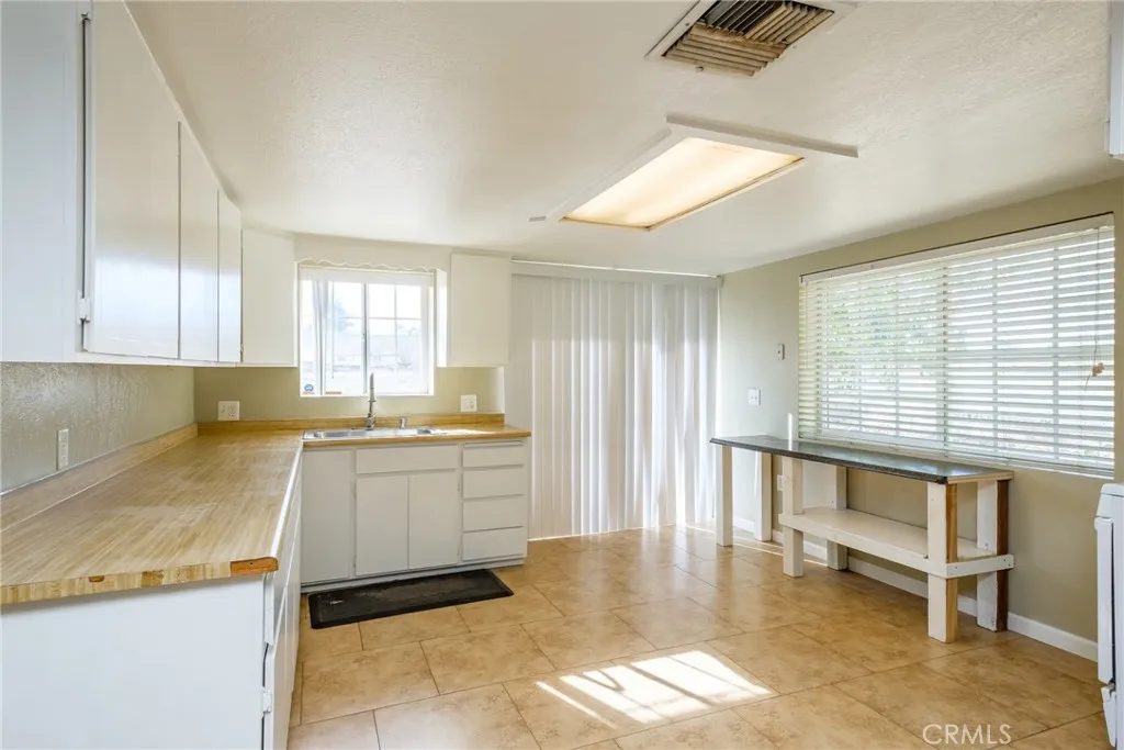 34063 I Street, Barstow, California 92311 home-pic-16
