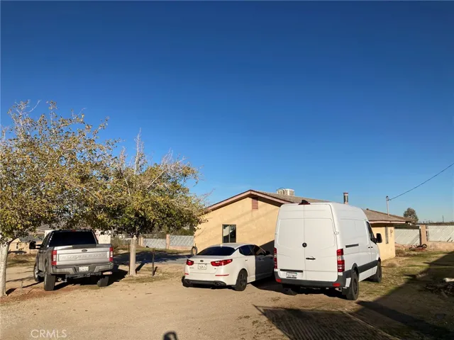 From the Gate on Travertine, looking toward the 3 car garage