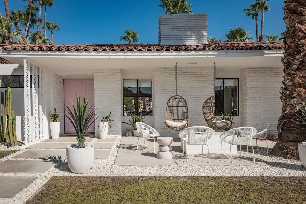 246 W Vereda Norte, Palm Springs, California 92262 home-pic-9