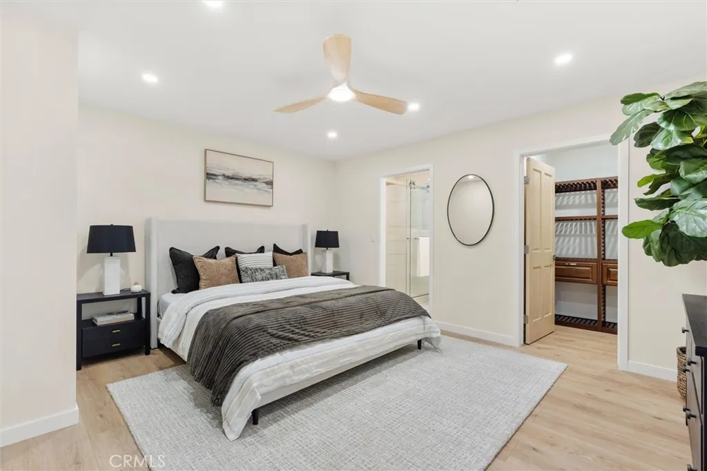 4534 Lennox, Sherman Oaks, California 91423 home-pic-17