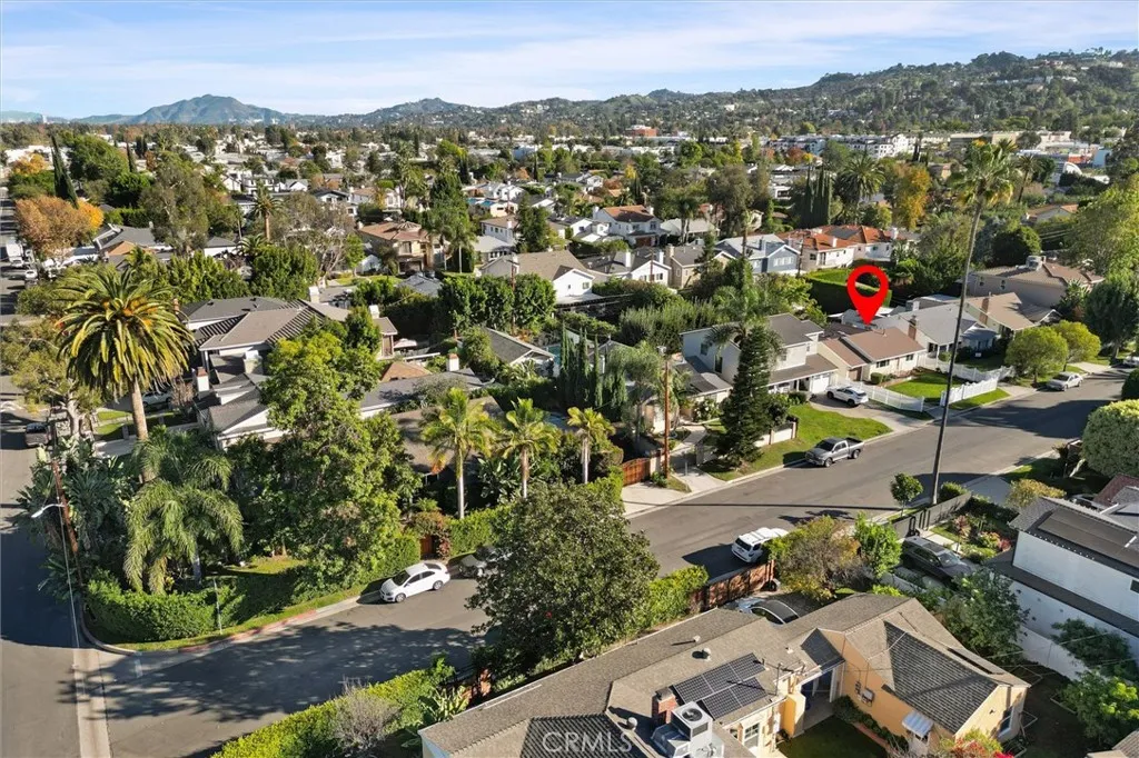 4534 Lennox, Sherman Oaks, California 91423 home-pic-30
