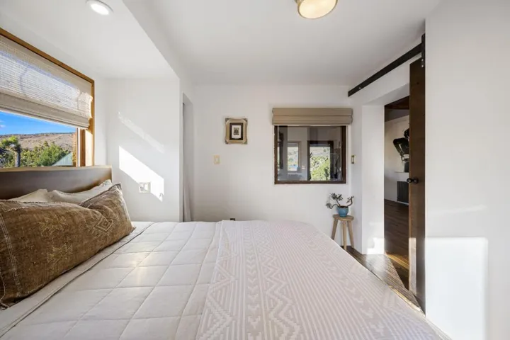 1102 Burlington Road, Pioneertown, CA