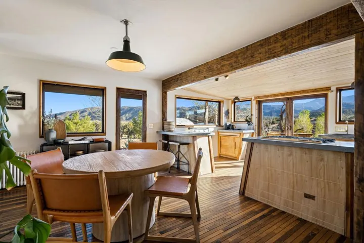 1102 Burlington Road, Pioneertown, CA